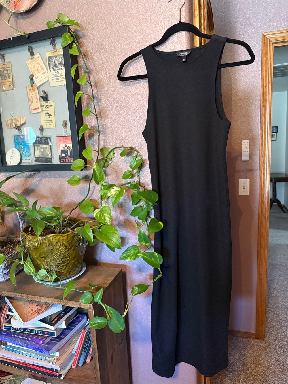 Topshop Black Sleeveless Midi Dress